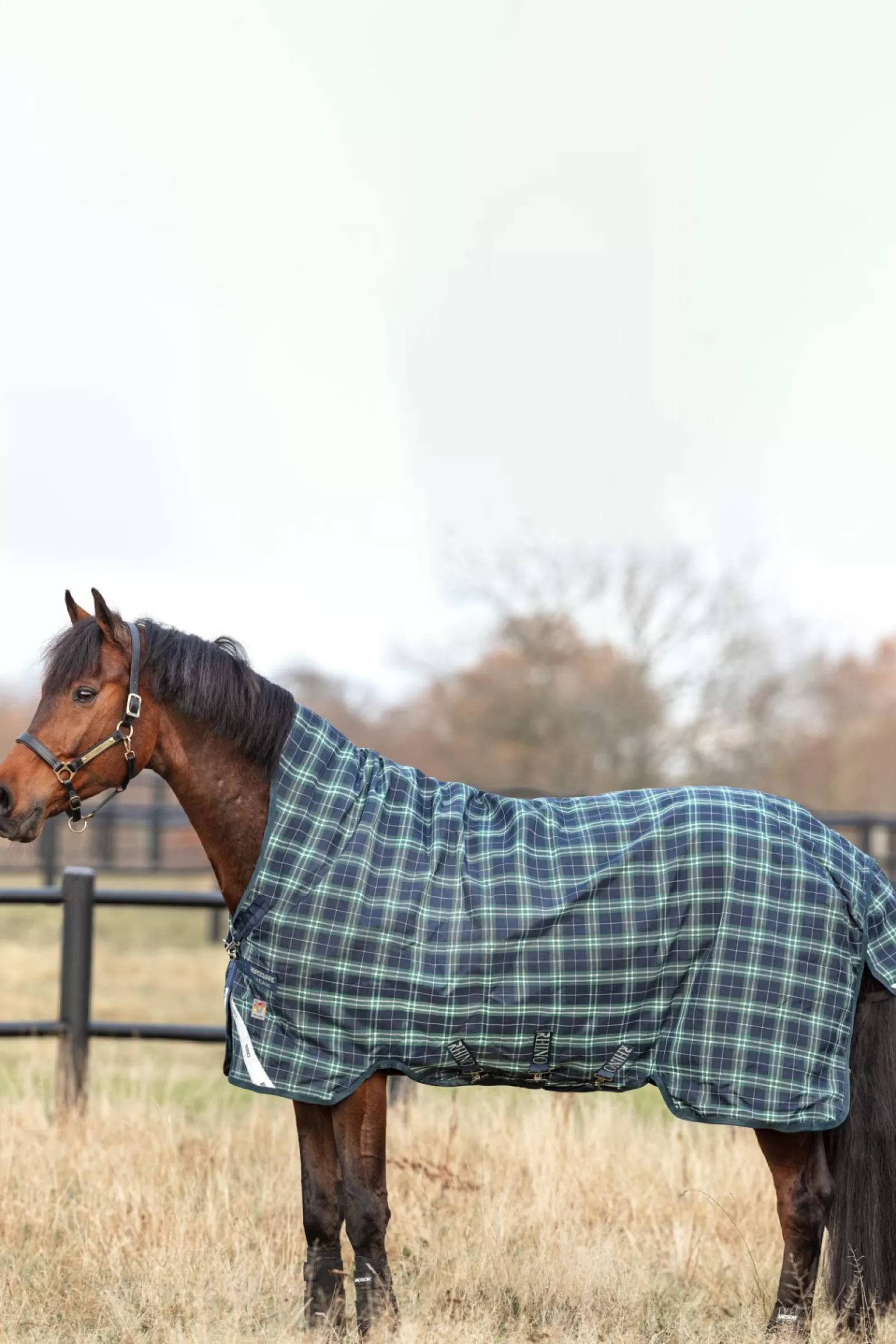 horseware Derka Padokowa Rhino Wug Vari-Layer Z Wysokim Kolnierzem, 250G