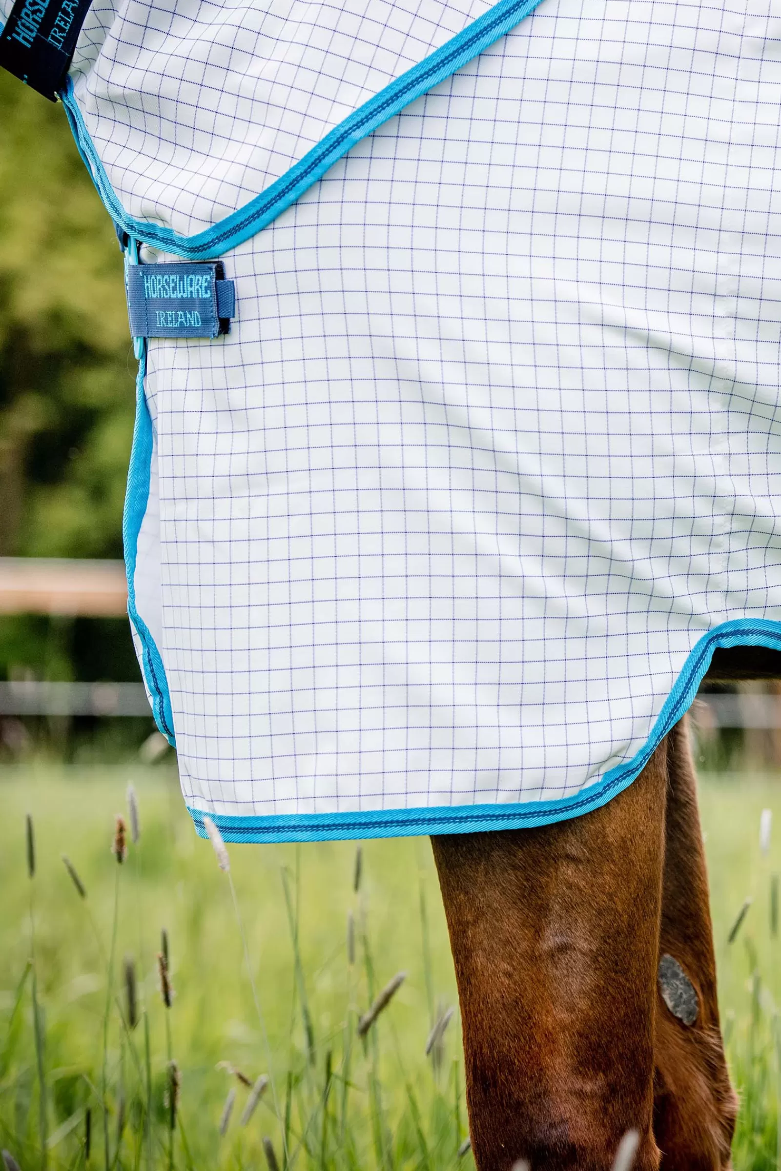 horseware Derka Przeciwko Owadom Amigo Aussie Allrounder Z Odpinanym Kapturem I Zapieciem Na Dysk Navy/Electric Blue Shop
